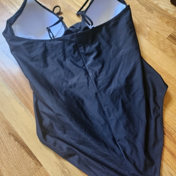 Davi & Dani swimsuit black one piece 2xl 16-18 - Picture 9 of 9